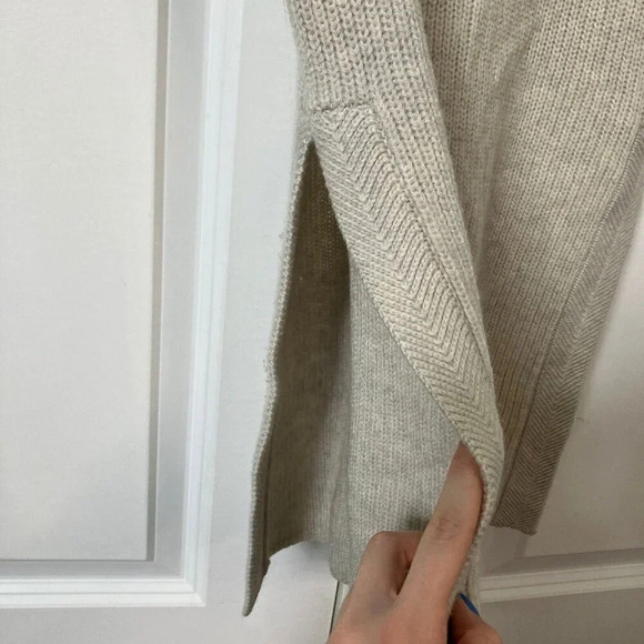 Aritzia  Wilfred Palmier Beige Sleeveless Long Line 100% Wool Sweater XXS - Picture 5 of 12